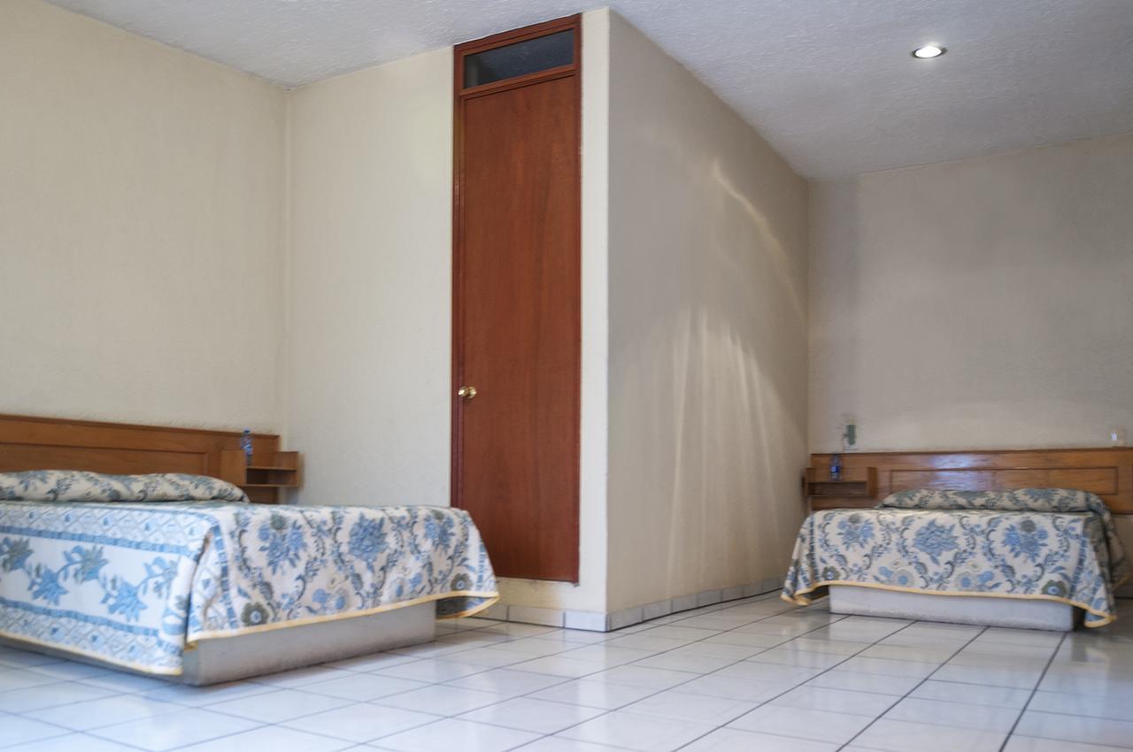Hotel 2000 Morelia Buitenkant foto